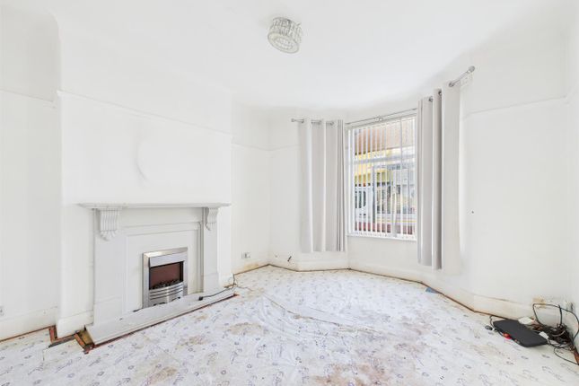21, Kent Road, Wallasey photo 3