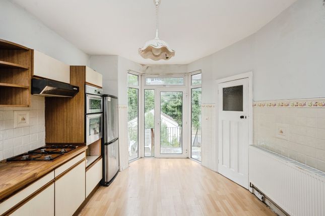 26, Mirador Crescent, Swansea photo 4