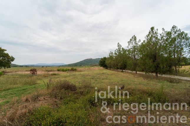 Country house for sale in Italy, Tuscany, Grosseto, Gavorrano