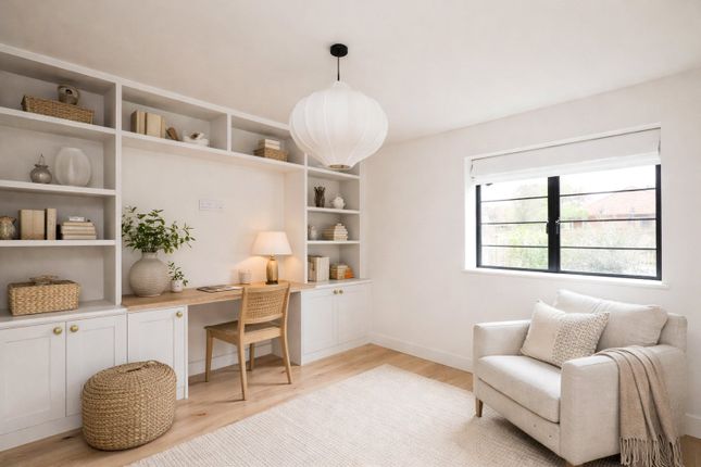 23, Lancaster Road, London photo 2