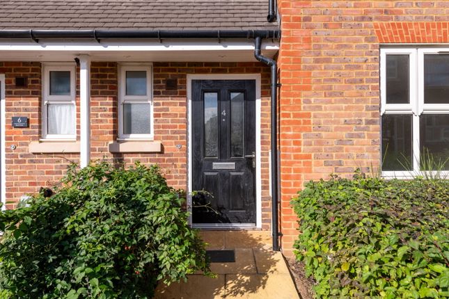 4, Boot Close, Milton Keynes photo 3