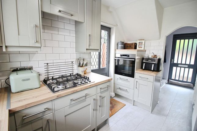 44, St. Aidans Road, Leeds photo 3