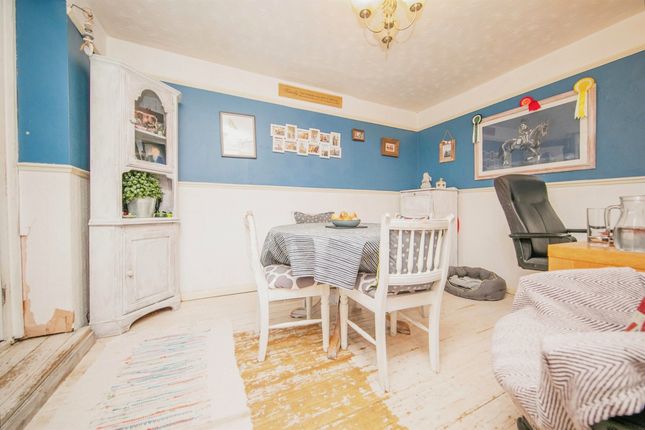 Terraced house for sale in Bergholt Road, Colchester