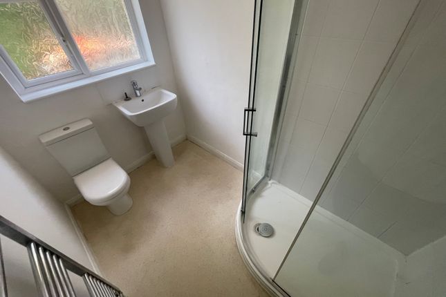 14, Birkdale Close, Hull photo 5