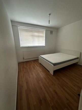 2-bed flat on Lynde House, Gauden Road, London, £450,000