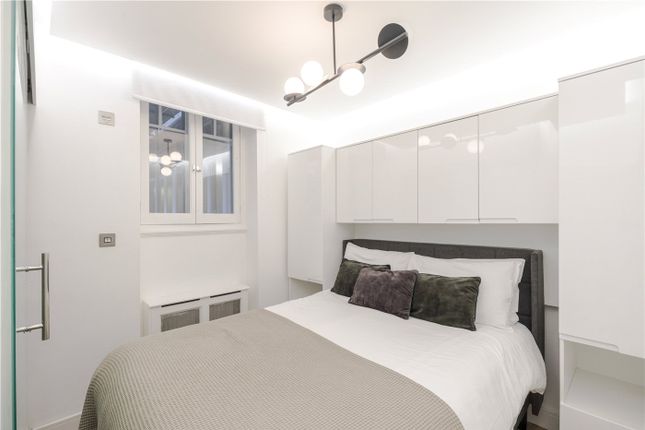 Flat for sale in Seymour Place, Marylebone