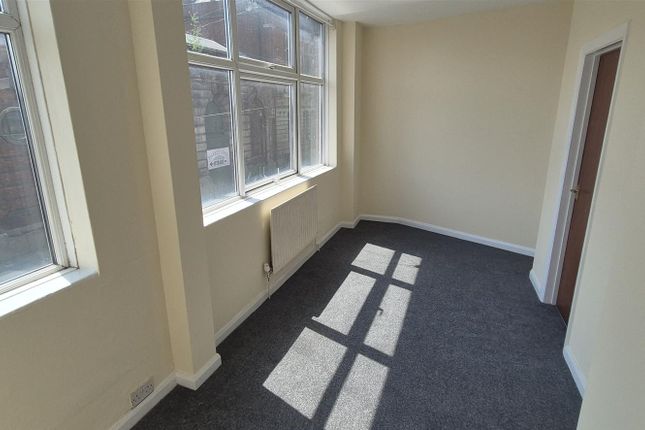 Flat 1 The Boulevard, Flat 1 The Boulevard,, Stoke-on-Trent, photo 5