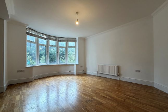 Flat 3, Worthing photo 2