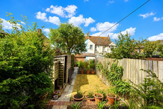 5, Wood Road, Hythe photo 2