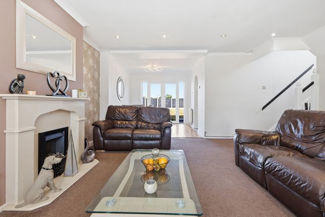 7, Victoria Drive, Southend-on-sea photo 3