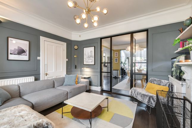 End terrace house for sale in Parkcroft Road, London