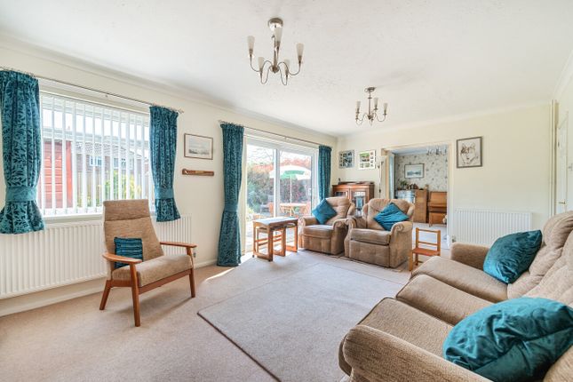 4, Starmead Drive, Berkshire photo 2
