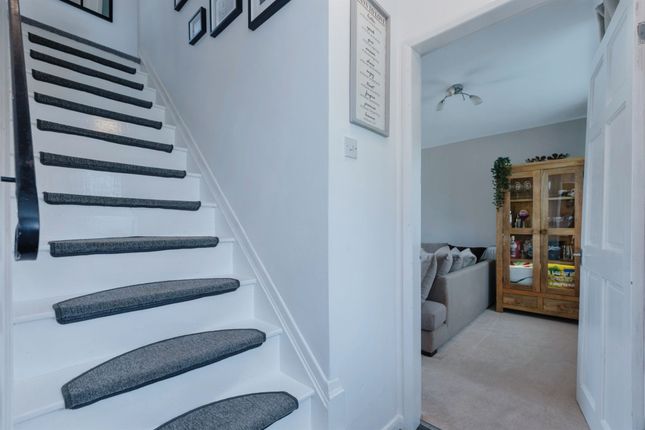 3, Queens Drive, Leicester photo 3