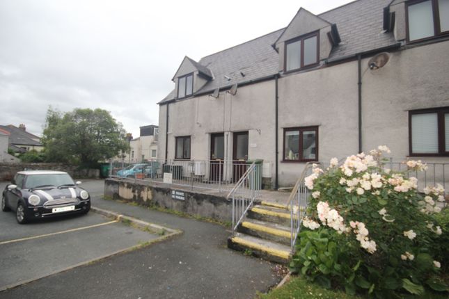 Thumbnail Terraced house to rent in Shaftesbury Court, North Hill, Plymouth