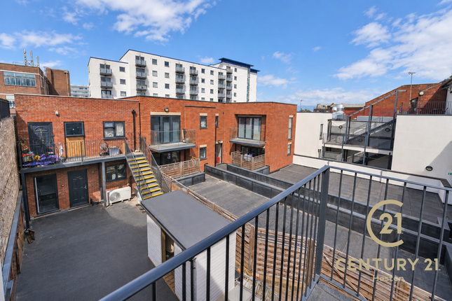 Flat 1, 140a, High Street, Hounslow photo 5