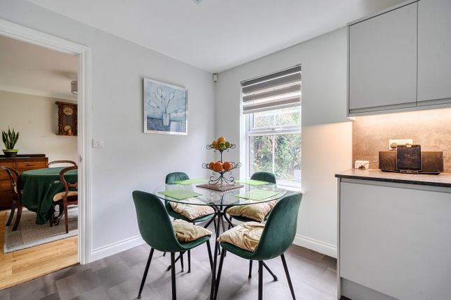 2, Westwood Cleave, Newton Abbot photo 4