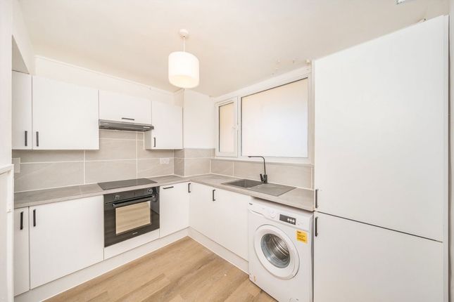 18, Fontley Way, London photo 2