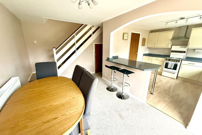 28, Silverwood Close, Hartlepool photo 2