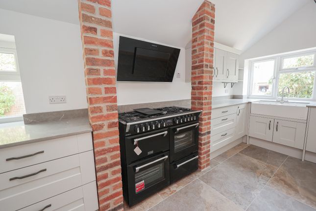 17, High Street, Lincoln photo 4