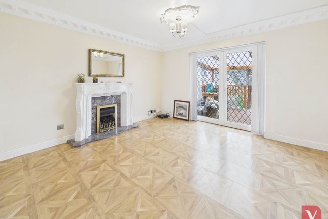 8, Derby Road, Luton photo 4