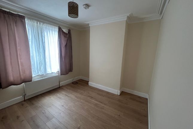 45, Perry Street, Northampton photo 2