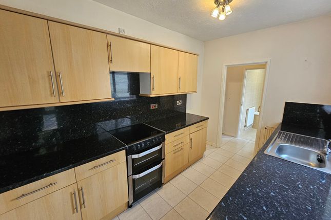 779, Llangyfelach Road, Swansea photo 4