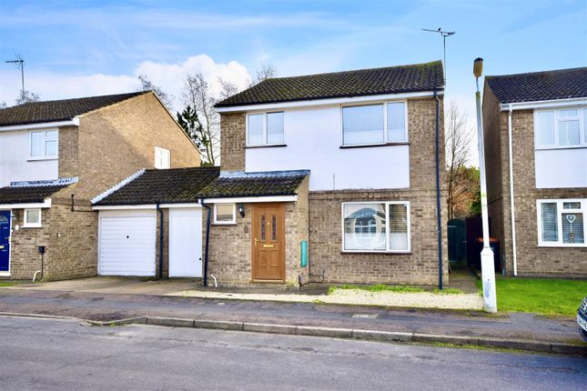 Thumbnail Detached house for sale in Hydrus Drive, Leighton Buzzard
