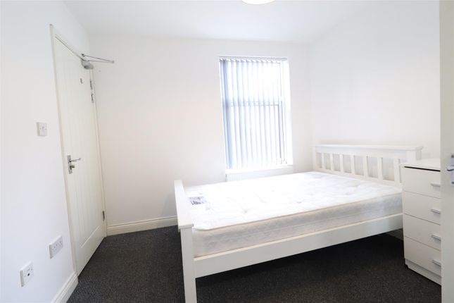 Room to rent in Humber Avenue, Stoke, Coventry