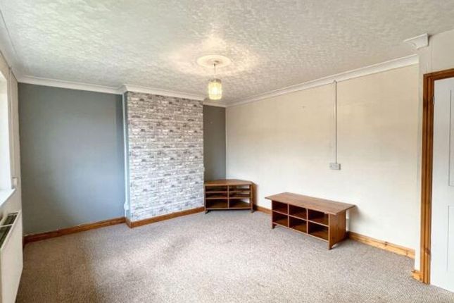 3a Bakers Way, Bridgend photo 2