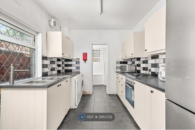 Lakehall Road, Thornton Heath photo 3