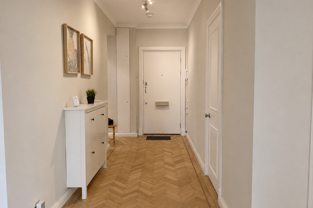 Flat 166, Dorset House, London photo 4