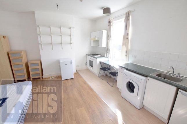 Flat 5, 34 Endcliffe Terrace Road, Sheffield photo 3