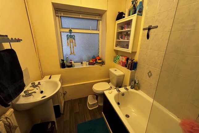 53, Bower Hinton, Somerset photo 2