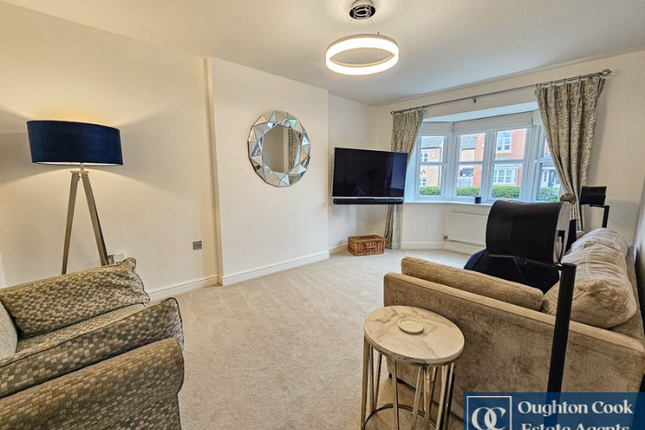24, Weir Way, Coventry photo 3