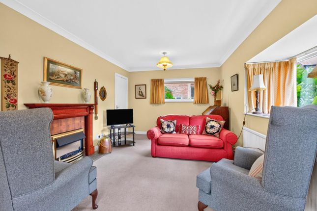 2 Bollans Court, Goodramgate, York photo 3