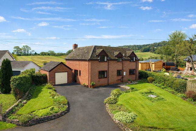 3-bed house on Jacaranda, Oswestry, £375,000
