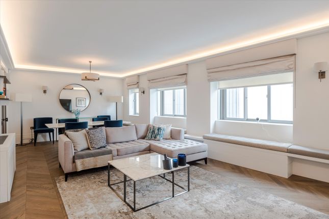 Flat for sale in Curzon Square, Mayfair, London