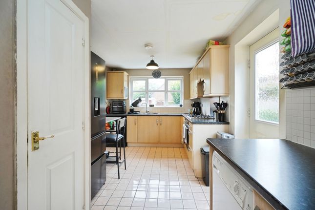 8, Hevea Road, Staffordshire photo 4