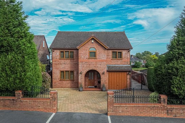 4-bed detached on Greenfields Avenue, Warrington, £675,000