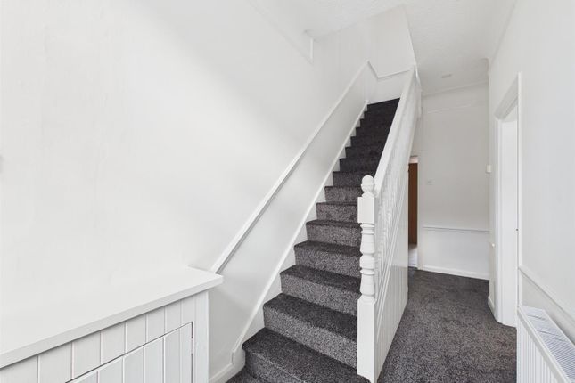42, Cromer Drive, Wallasey photo 2