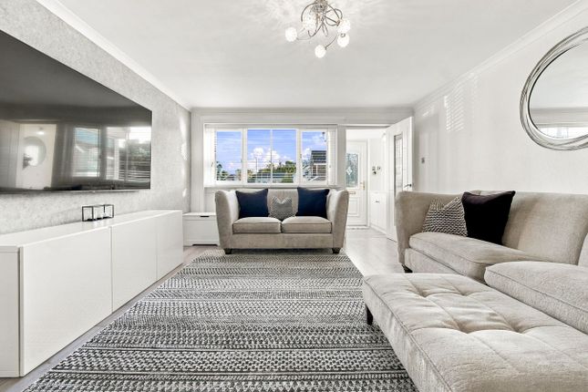 6, Killoch Way, Irvine photo 4