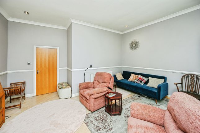 Flat 2, 31, Alexandra Drive, Merseyside photo 4