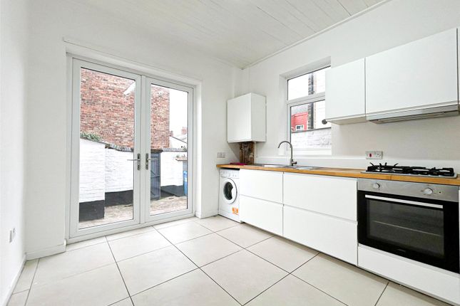 28, Rundle Road, Liverpool photo 3