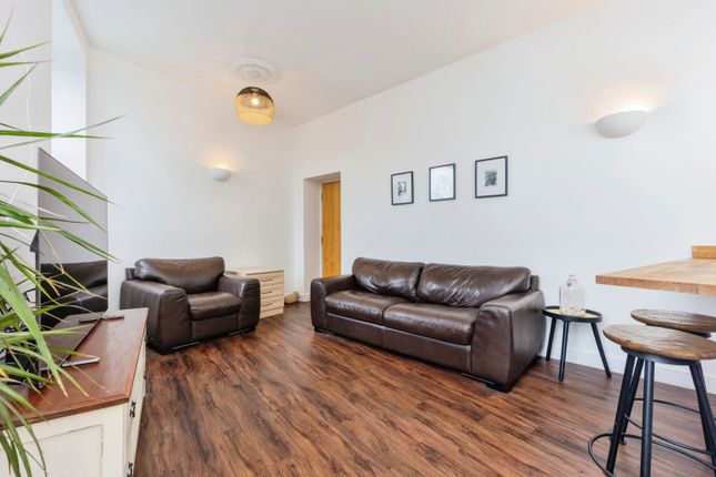 Flat for sale in Lakes Road, Marple, Stockport, Greater Manchester