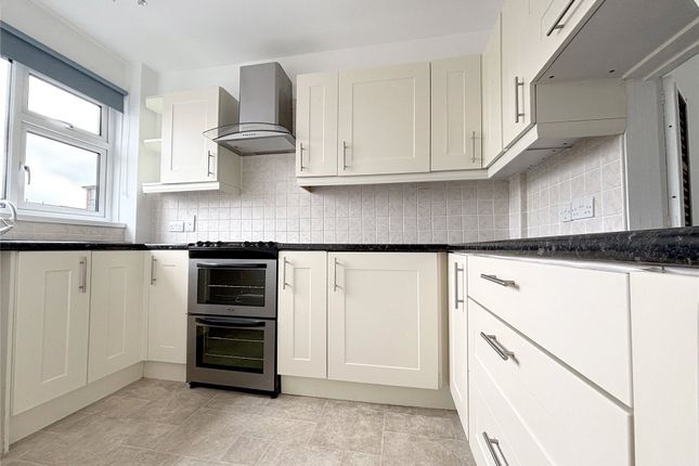 3, Strand Court, Exeter photo 3