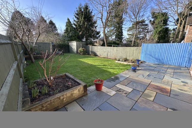 79, Lemon Grove, Whitehill photo 2