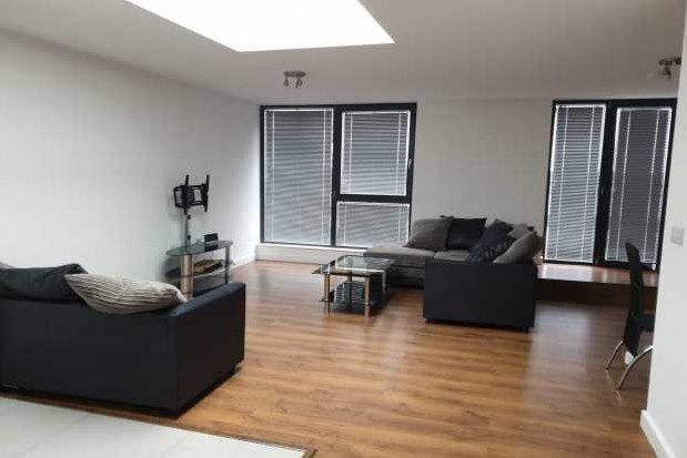 Flat to rent in Touthill Close, Peterborough
