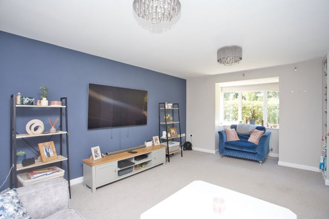20, Holm Oak Walk, Deal photo 2