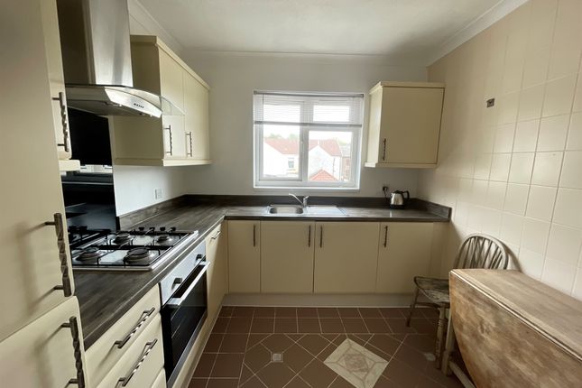 Thumbnail Flat for sale in Greenfield Terrace, Abercynon, Mountain Ash