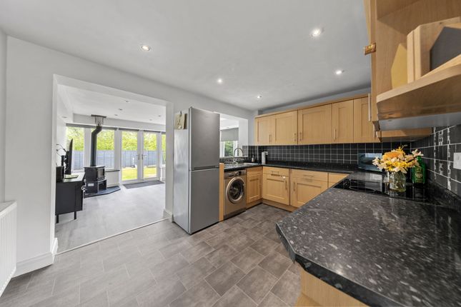 14 Hazelborough Close, Warrington photo 2